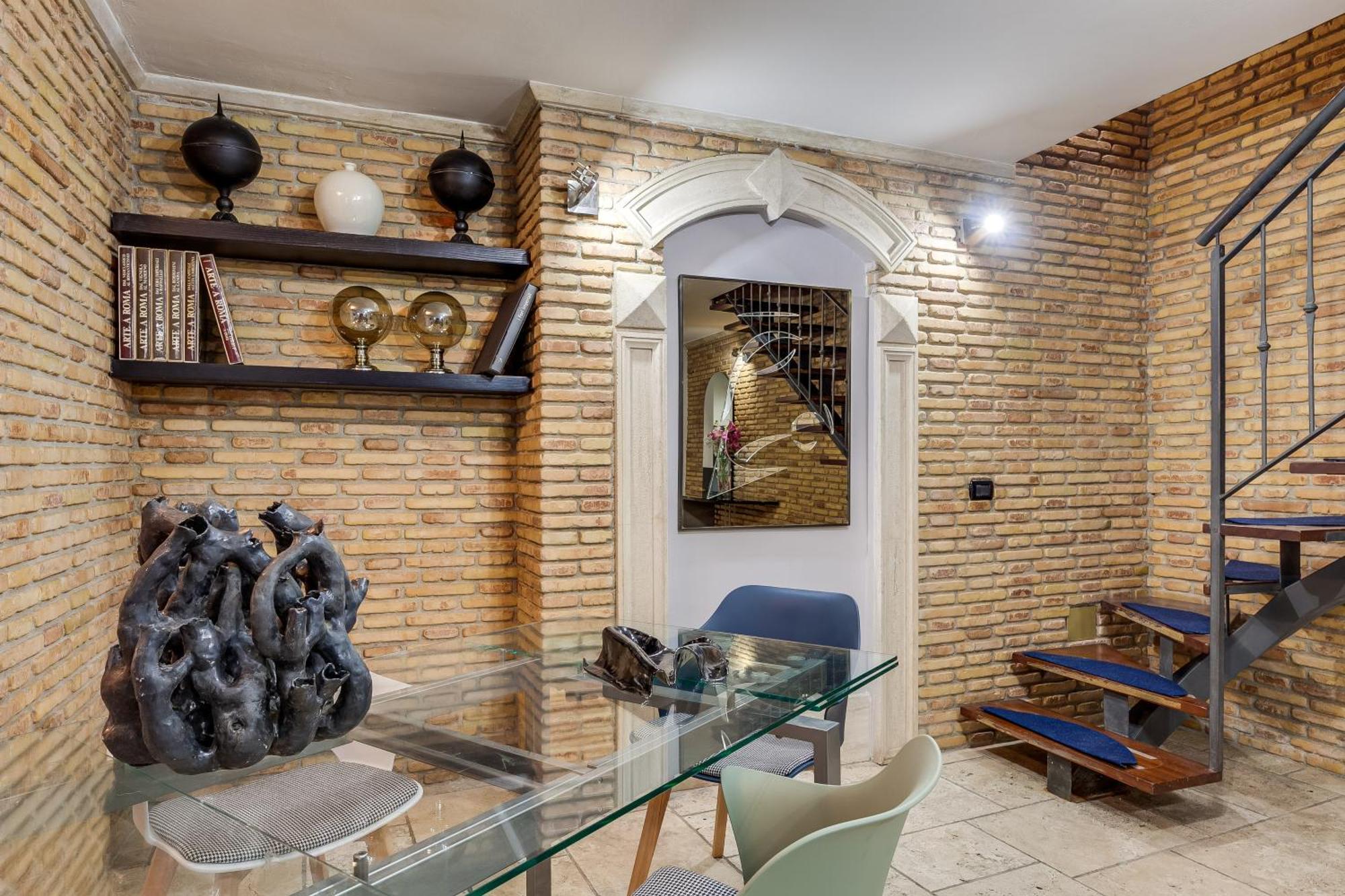 Oliviero - Piazza Navona Apartment — Photos 3